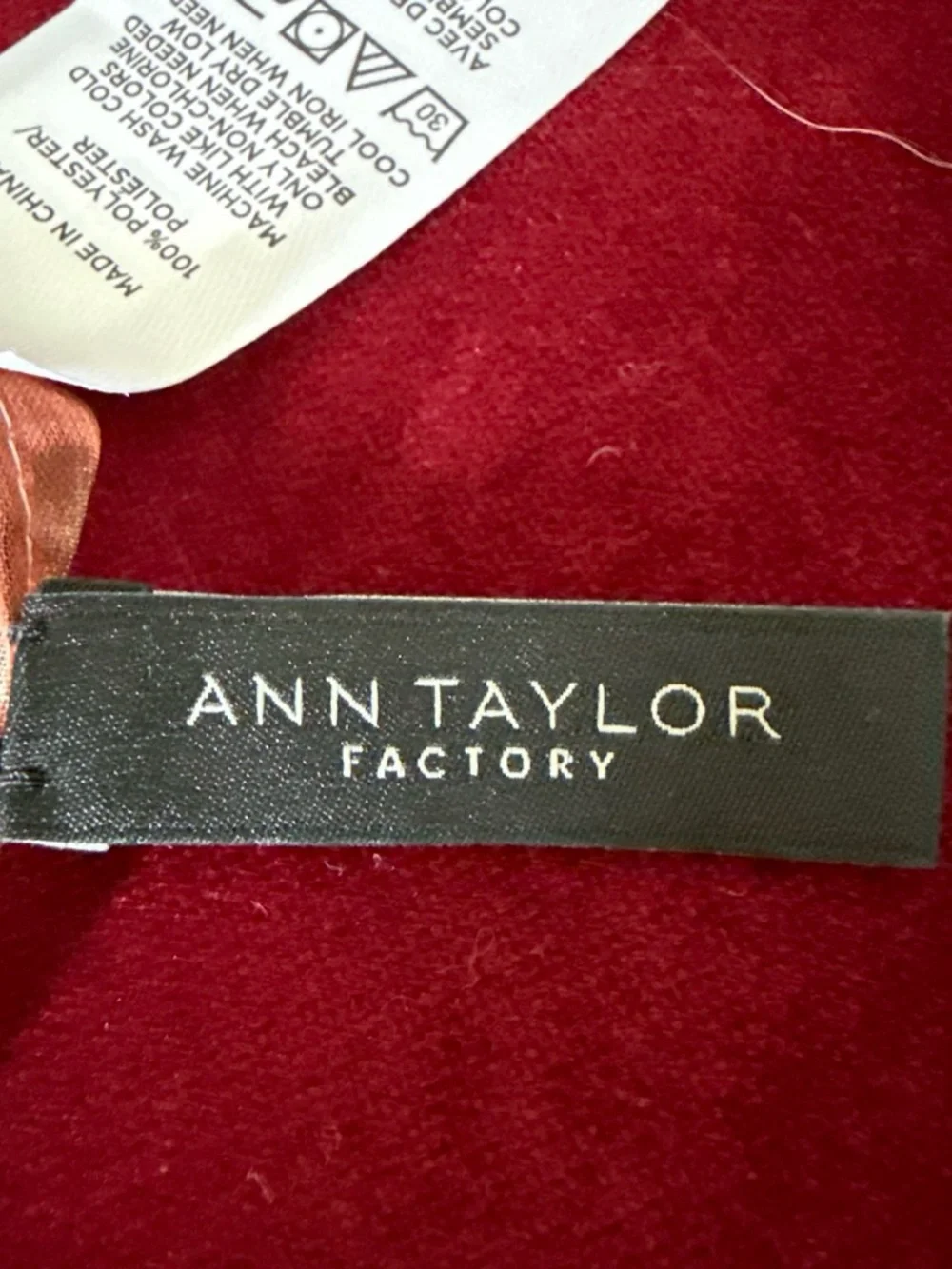 Ann Taylor Floral Dot Border Scarf in Rust, Brown & Cream size L
